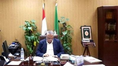 خصم 3 أيام من راتب 18 موظفا برئاسة مدينة ديرب نجم في الشرقية
