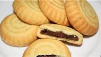 طريقة مميزة لعمل الكعك بالعجوة في المنزل