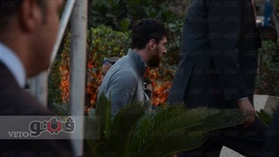 بالصور.. ميسي في حديقة فندق مينا هاوس