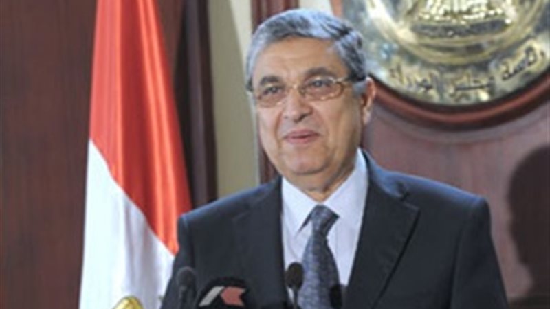  الدكتور محمد شاكر،
