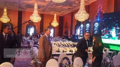 بالفيديو.. استعدادات مكثفة بقاعة استقبال ميسي في «مينا هاوس»