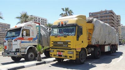 المتحدث باسم أصحاب النقل الثقيل يكشف تداعيات قرار حظر السير بالقاهرة