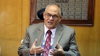 عمال القابضة الكيماوية يرحبون بقبول استقالة العدل