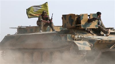 فصائل كردية تنفي إبرامها أي اتفاق مع «داعش» في الرقة