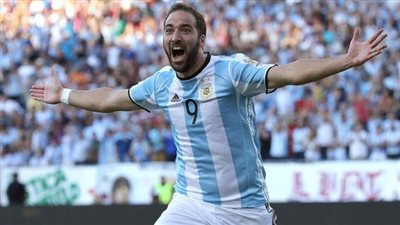 هيجواين: رسالة ميسي عن الفلسطينيين وراء إلغاء مباراتنا مع إسرائيل