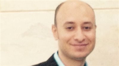 معلم يعثر على مبلغ مالي ويسلمه لصاحبه بالمنيا