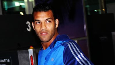 «السيد حمدي» يغدر بـ«المقاولون» ويجدد للمقاصة موسمين