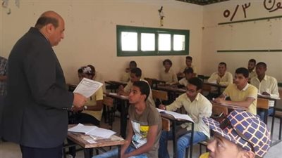 210 درجات للقبول بالثانوية العامة في أسوان (صور)