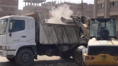 الجمعيات الأهلية تشارك في منظومة النظافة بأبو قرقاص بالمنيا