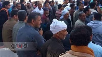 الأهالي يحاصرون مستشفى الزنازيري بالشرقية لمشاهدة جثة مجهولة