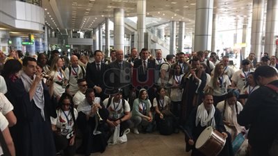 وفد ضباط الشرطة الأمريكية يصل مطار القاهرة