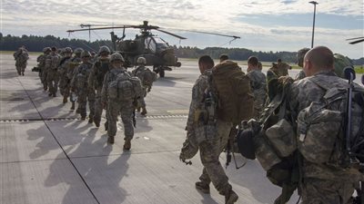 الأسباب الحقيقية وراء أولى عمليات الناتو في الشرق الأوسط.. رغبة أمريكا في السيطرة على معبر التنف.. فزع إسرائيل من زيارة عسكريين عراقيين لدمشق.. ولتركيا دور