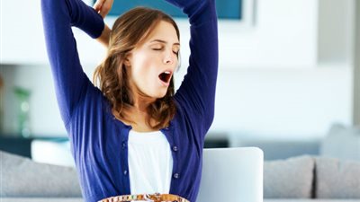 5 أطعمة تخلصك من كسل وخمول بعد الإفطار