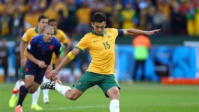 بالفيديو والصور..هولندا أول المتأهلين للدور الثاني بالمونديال بـ