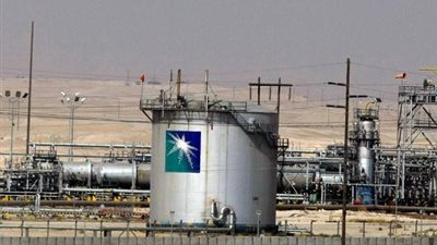 الحكومة: عقد «أرامكو» سارٍ ولا توجد أزمة بالوقود