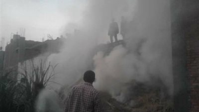 بالصور.. إصابة شخصين بحريق داخل منزل في الشرقية