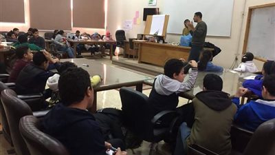 فن النحت ضمن فعاليات اليوم الثاني لجامعة الطفل في عين شمس