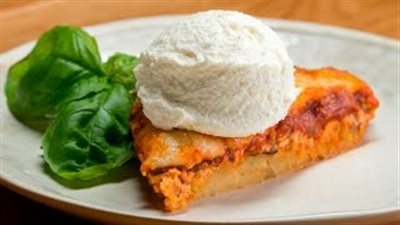 بالفيديو.. فطيرة الإسباجتي باللحم المفروم لغداء مختلف ولذيذ