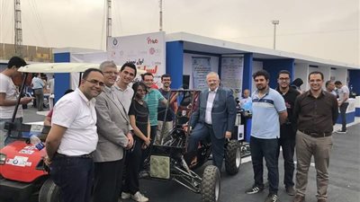 الخشت: إجراء بحوث تطبيقية لإنتاج أول سيارة مصرية