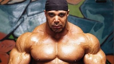 بالفيديو..«المنشطات الحيوانية» تقضي على حلم لاعبي «كمال الأجسام»