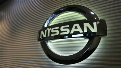 مرسيدس تصنع محركات نيسان الكهربائية