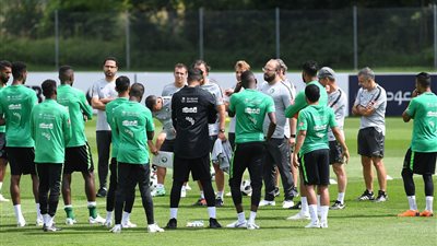 منتخب السعودية يختتم تدريباته في سويسرا قبل ودية ألمانيا (صور)