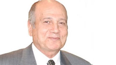 القابضة: تغيير محابس المحطات وراء قطع المياه بالجيزة