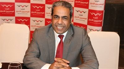 مخاليف يعاتب رئيس البرلمان بسبب الموافقة على الموازنة دون حضور الحكومة