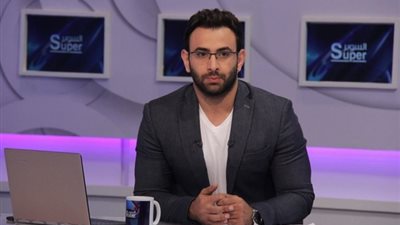 إلغاء حلقة الليلة من «الحريف» بعد نقل ابنة إبراهيم فايق للمستشفى