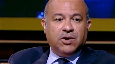 مساعد وزير التموين: 90% من تجارة مصر عشوائية.. و«جنون الأسعار» يحتاج إلى تدخل الدولة