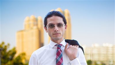 جامعة القاهرة تمنح اللقب العلمى لوظيفة أستاذ لحسام المهدى