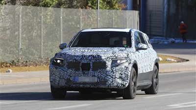 مرسيدس تستعد لمنافسة جاجوار بسيارتها الكهربائية (صور)