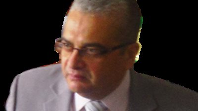 وزير البحث العلمي الجديد: أزعجتني الملصقات الدينية في مكاتب الموظفين