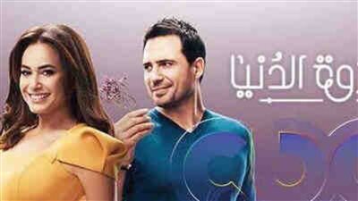 ظافر العابدين يخبر هند صبري بإصابته بورم في «حلاوة الدنيا»