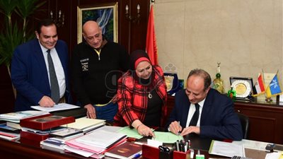 نتيجة الفصل الدراسي الأول للشهادة الإعدادية في الإسكندرية (صور)