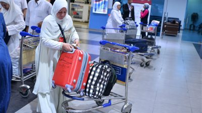 مصر للطيران: وصول آخر رحلة لعودة الحجاج إلى مطار القاهرة
