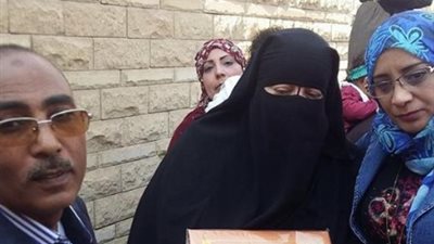 بالصور.. «مصر الحرة وحماة الوطن» يكرمان 175 أما مثالية بطرة