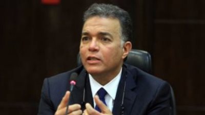 مجلس الأعمال المصري الكندي يستضيف وزير النقل.. غدا