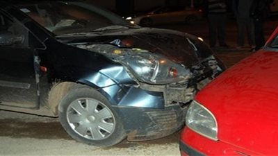 إصابة شخصين في حادث تصادم أمام جامعة حلوان