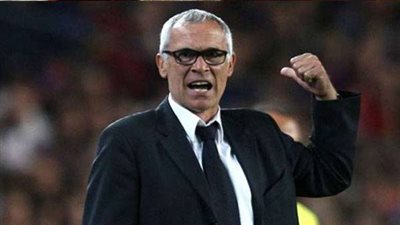 كوبر يصحح أخطاء ودية غينيا للاعبي المنتخب بالفيديو