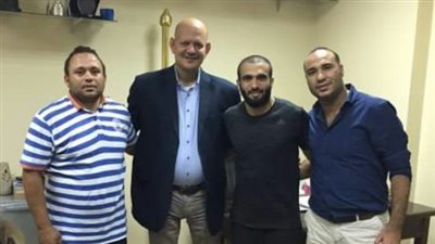 هشام شحاتة يوقع للإنتاج الحربي 3 مواسم قادما من الاتحاد