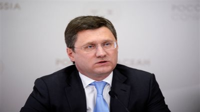 روسيا: مناقشة تجميد إنتاج النفط خلال اجتماع المنتجين بالجزائر