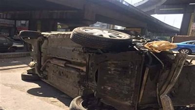 إصابة شخص في انقلاب سيارة بكوبري الحرفيين بالسلام