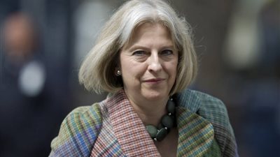 رئيسة وزراء بريطانيا: نظامنا سخي مع الهنود بما يكفي