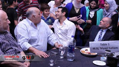 بالصور.. نشطاء 