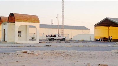 ضبط خمسة مصريين حاولوا التسلل إلى ليبيا على حدود السلوم