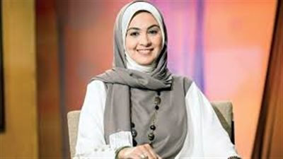 دعاء عامر تغيب عن شاشة «النهار» أسبوعا لأداء العمرة