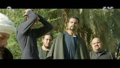 رد فعل غريب من عمرو عبد الجليل بعد مقتل ابنه الثاني في «طايع» (فيديو)