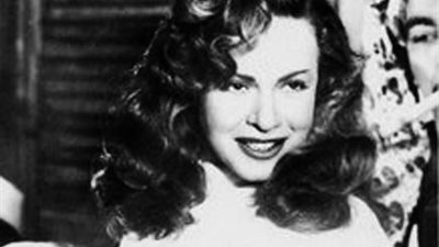 هند رستم تحب أحمد مظهر وتتزوج يحيى شاهين