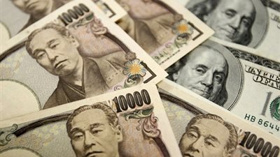 الدولار يصعد لأعلى مستوى في أسبوع مقابل الين